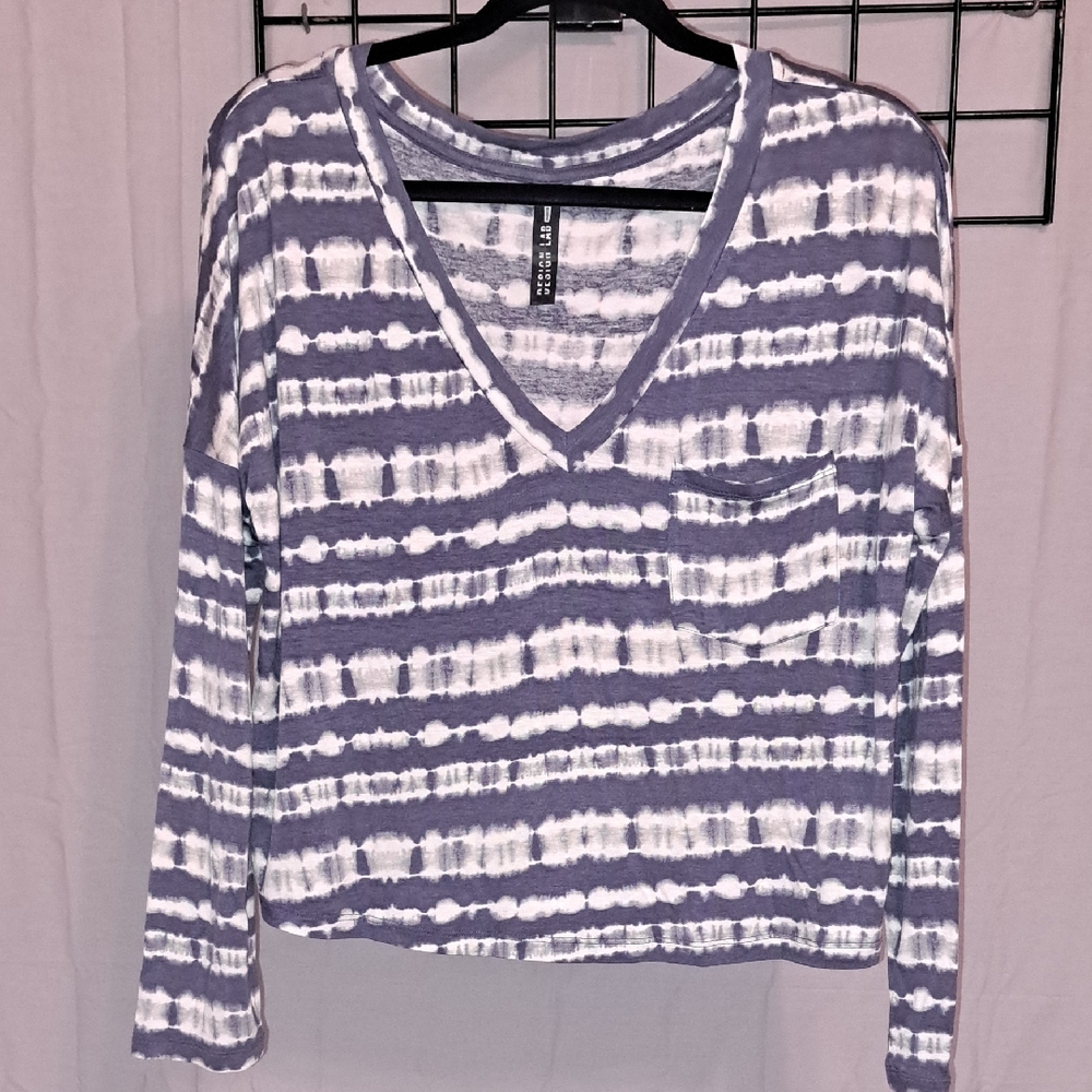 Purple and White Striped V-Neck Long Sleeve Top